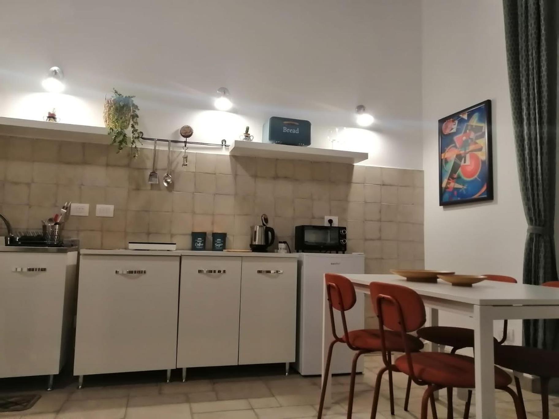 Apartamento Il Vicoletto Sul Castello Nápoles Exterior foto