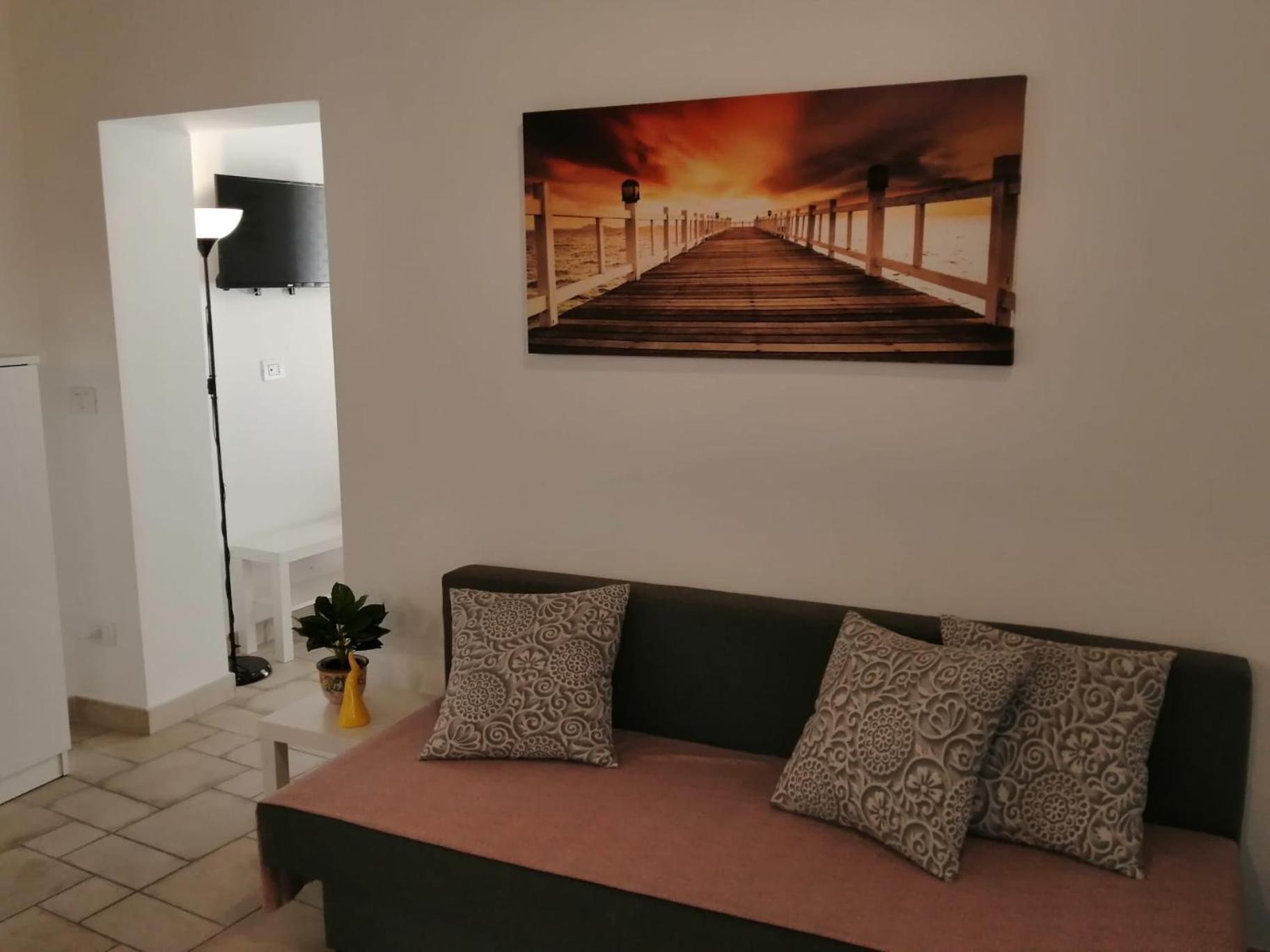 Apartamento Il Vicoletto Sul Castello Nápoles Exterior foto