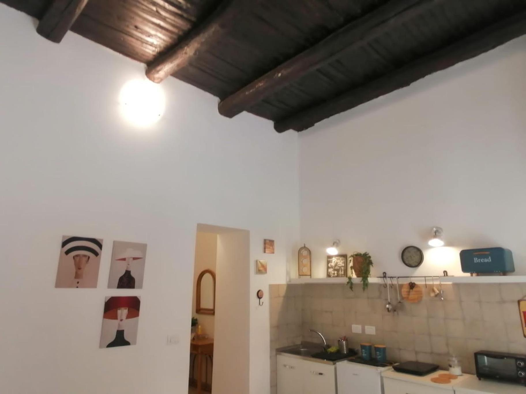 Apartamento Il Vicoletto Sul Castello Nápoles Exterior foto